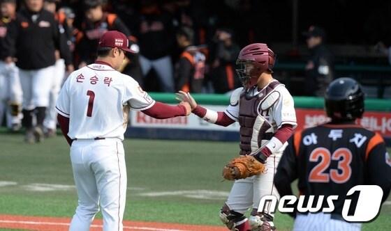 본문 이미지 - 넥센 히어로즈 마무리 손승락. /뉴스1 ⓒ News1 허경 기자