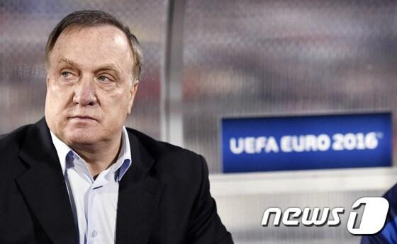 본문 이미지 - 딕 아드보가트 선덜랜드 신임 감독. ⓒ AFP=News1