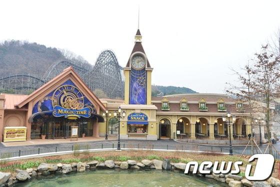 본문 이미지 - 에버랜드가 오는 27일 새로 문을 여는 레스토랑 '매직타임'ⓒ News1