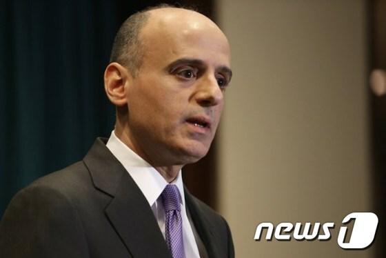 본문 이미지 - 압델 알-주베이르 미국 주재 사우디 아라비아 대사 AFP=News1