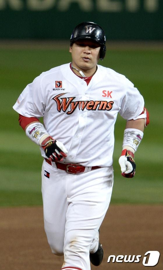 본문 이미지 - Sk 와이번스 정상호. ⓒ News1 안은나 기자