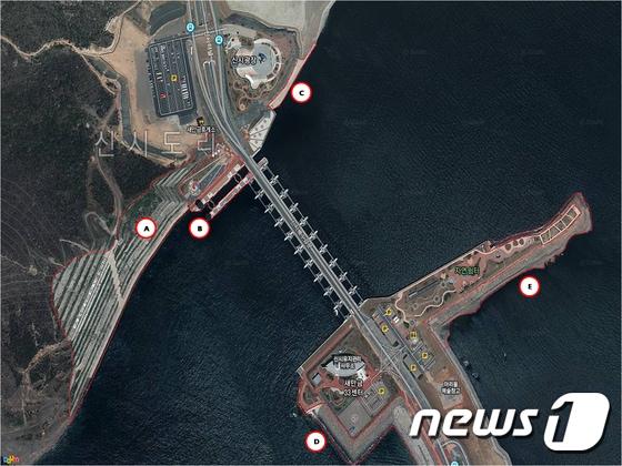 본문 이미지 - 출입통제 장소로 지정된 신시 배수갑문 주변.ⓒ News1