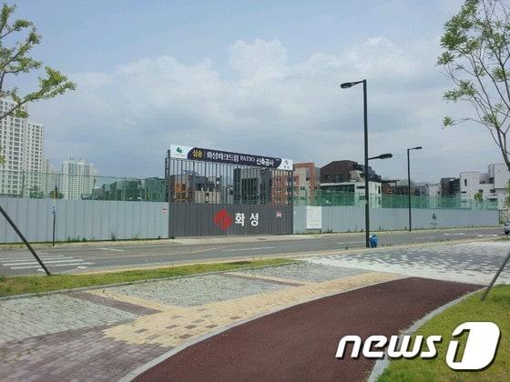 본문 이미지 - &acute;고양삼송 화성파크드림 파티오&acute; 전경/사진=임해중 기자ⓒ News1