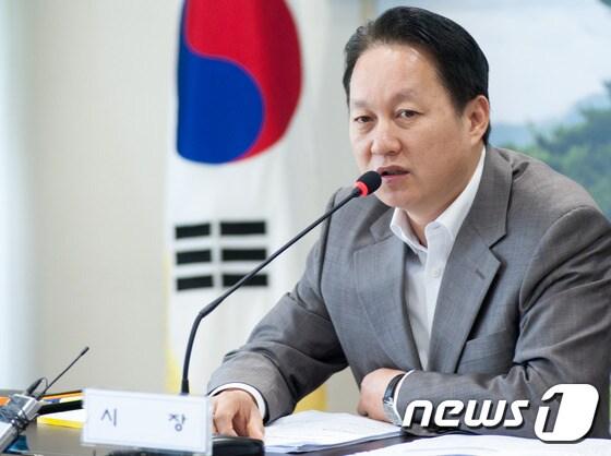 본문 이미지 - 김연식 태백시장. (뉴스1 DB)