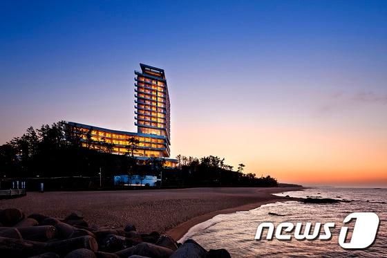 본문 이미지 - 강릉 씨마크 호텔 (사진제공=현대중공업) ⓒ News1