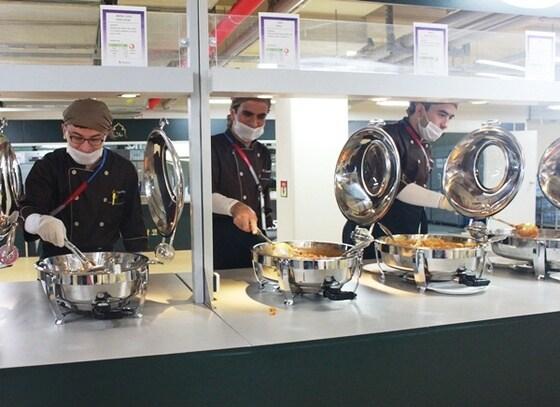 본문 이미지 - 국내 단체급식 최초로 할랄 인증을 획득한 아워홈