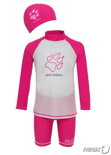 본문 이미지 - 잭울프스킨의 &acute;패밀리 포 래쉬가드&acute; 아동용 제품 ⓒ News1