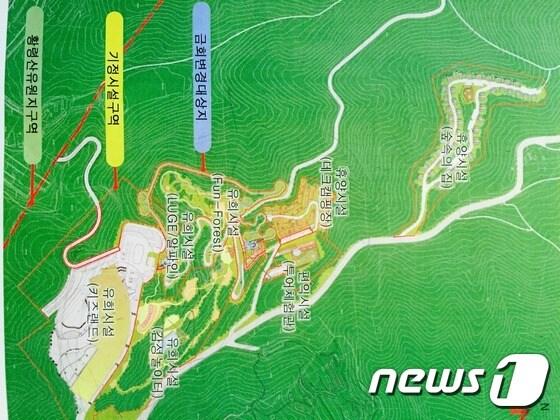 본문 이미지 - 지난달 29일에 열린 도시공원위원회 심의에서 에프엔인베스트먼트가  '스노우캐슬 정상화 방안'의 2차 안건을 제출했지만 보류됐다. 사진=부산시 제공ⓒ News1