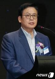 본문 이미지 - 정우택 국회 정무위원장 ⓒ News1 D.B