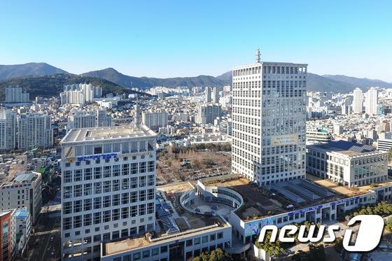 본문 이미지 - 부산시청 전경. ⓒ News1 DB