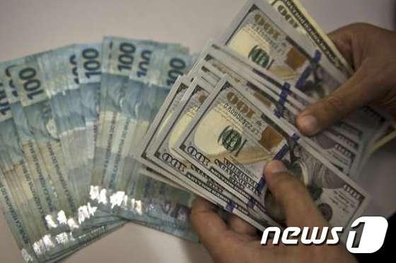 본문 이미지 - 브라질 헤알화 ⓒAFP=News1