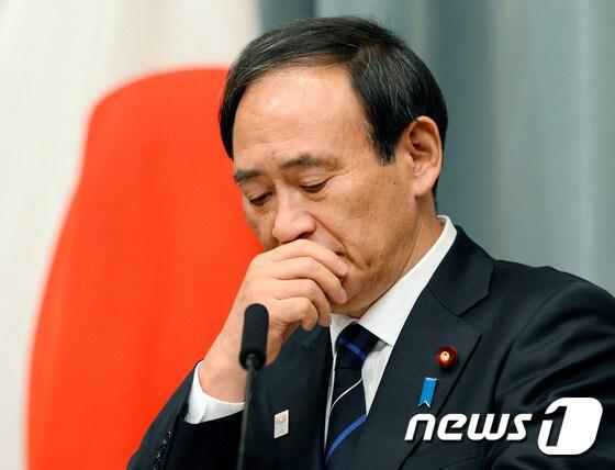본문 이미지 - 스가 요시히데 일본 관방장관. ⓒ AFP=뉴스1
