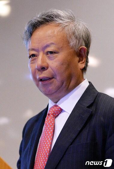 본문 이미지 - 진리췬 초대 아시아인프라투자은행(AIIB) 총재 지명자. 2015.9.9/뉴스1 ⓒ News1 신웅수 기자