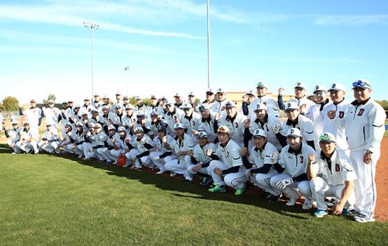 본문 이미지 - 두산 베어스 선수단이 15일 인천국제공항을 통해 호주 시드니로 출국해 1차 캠프를 차린다. (두산 베어스 제공) ⓒ News1