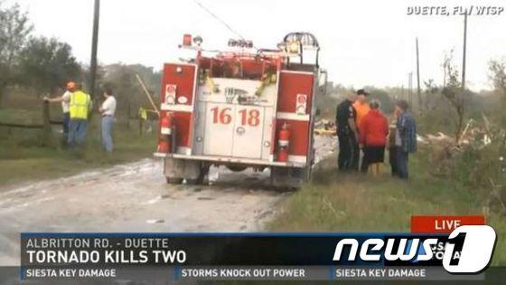 본문 이미지 - 플로리다주에 토네이도가 강타해 2명이 사망했다.ⓒ News1