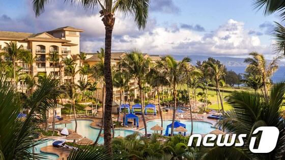 본문 이미지 - 마우이에는 청명한 자연과 더불어 허니문의 낭만을 만끽할 수 있는 마우이 리츠칼튼 카팔루아 리조트가 있다. (허니문리조트 제공)ⓒ News1travel