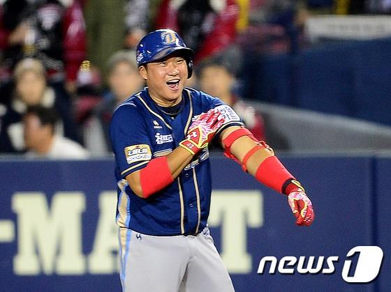 본문 이미지 - 4연타석 몸에 맞는 공이라는 KBO리그 신기록을 세운 NC 다이노스 김태군. /뉴스1 DBⓒ News1 박세연 기자