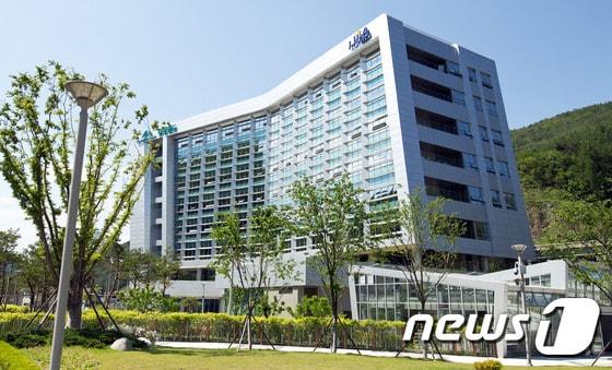 본문 이미지 - 강원 정선 강원랜드 행정동 전경. (강원랜드 제공) 2016.11.6/뉴스1 ⓒ News1 하중천 기자