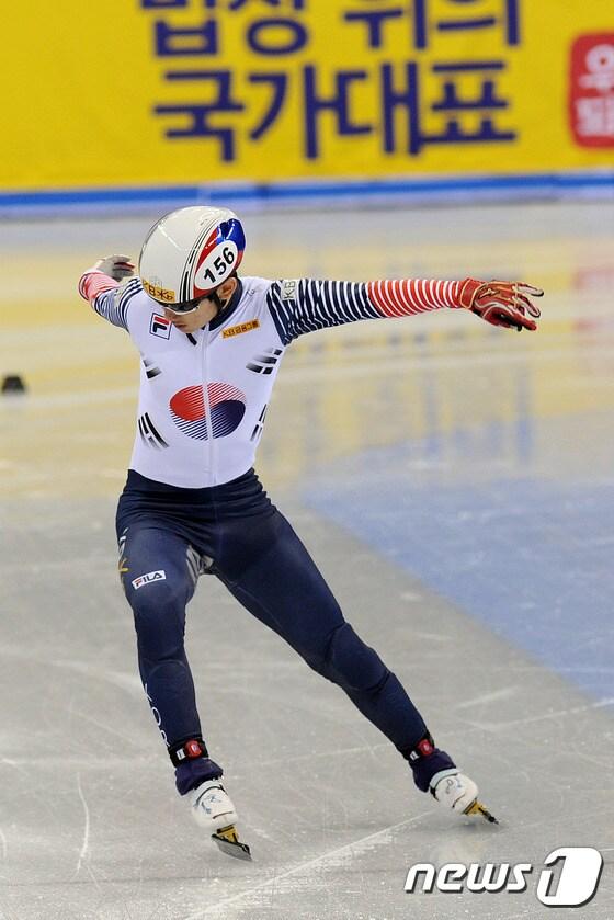 본문 이미지 - 한국 쇼트트랙 남자 대표팀 홍경환. /뉴스1 DB ⓒ News1 서근영 기자
