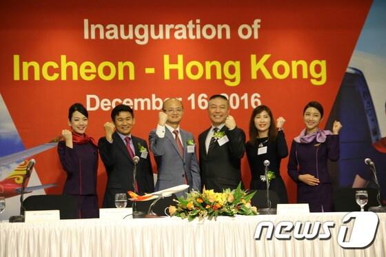 본문 이미지 - 지난 15일 진행된 홍콩항공의 인천~홍콩 노선 취항 기자 간담회.ⓒ News1 윤슬빈 기자