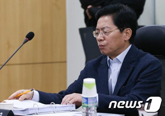 본문 이미지 - 국민의힘 중앙윤리위원장으로 내정된 황정근 변호사. 2016.12.18/뉴스1 ⓒ News1 허경 기자