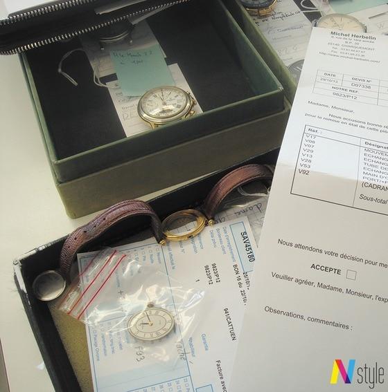 본문 이미지 - &lt;사진 = 미셸 에블린의 고객 A/S센터에 접수된 시계들&gt; ⓒ News1