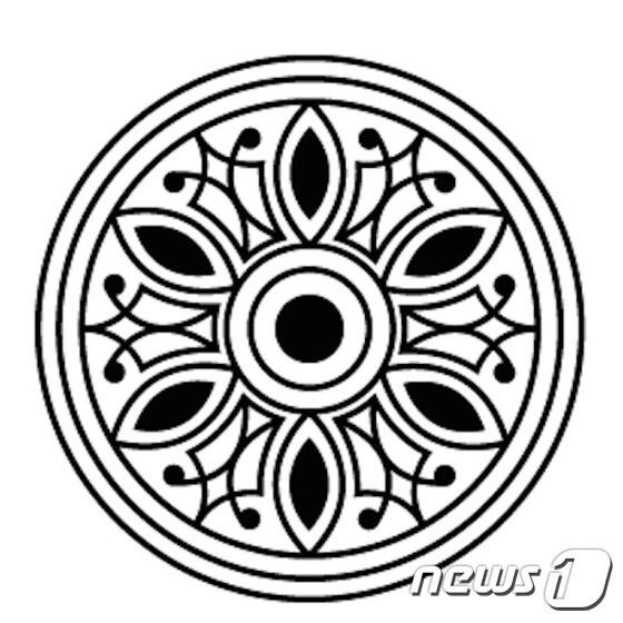 본문 이미지 - 피의자들이 깡통 스마트폰 어플에서 결제명목으로 만들어낸 가짜 행운부적.(부산지방경찰청 제공)ⓒ News1