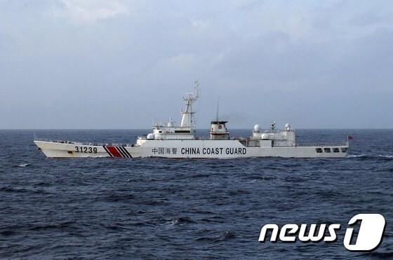 본문 이미지 - 중국 해경선(자료사진). ⓒ AFP=뉴스1