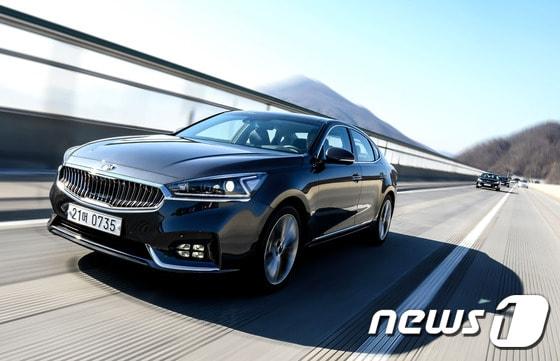 본문 이미지 - 기아자동차의 '올뉴 k7'  ⓒ News1