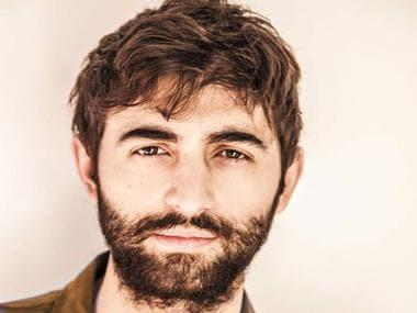 본문 이미지 - 무대에서 극중 배역의 교수형 장면을 연기하던 배우 라파엘 슈마허가 실제로 혼수상태에 빠지는 일이 이탈리아에서 벌어졌다. ⓒ News1