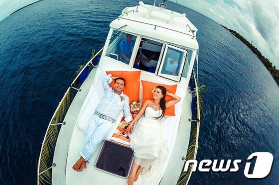 본문 이미지 - 몰디브는 에메랄드빛 바다와 하얀 백사장이 아름답게 펼쳐져 지상낙원으로 불린다. (허니문리조트 제공) ⓒ News1 travel