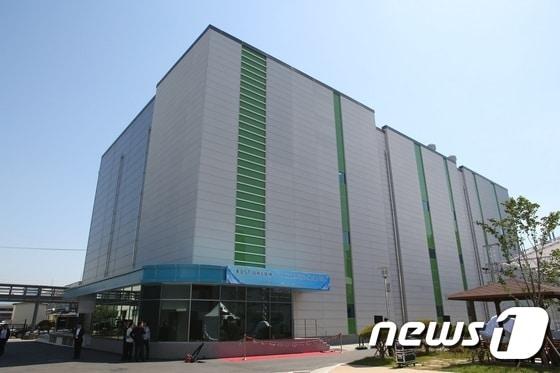 본문 이미지 - 에스티팜 ⓒ News1