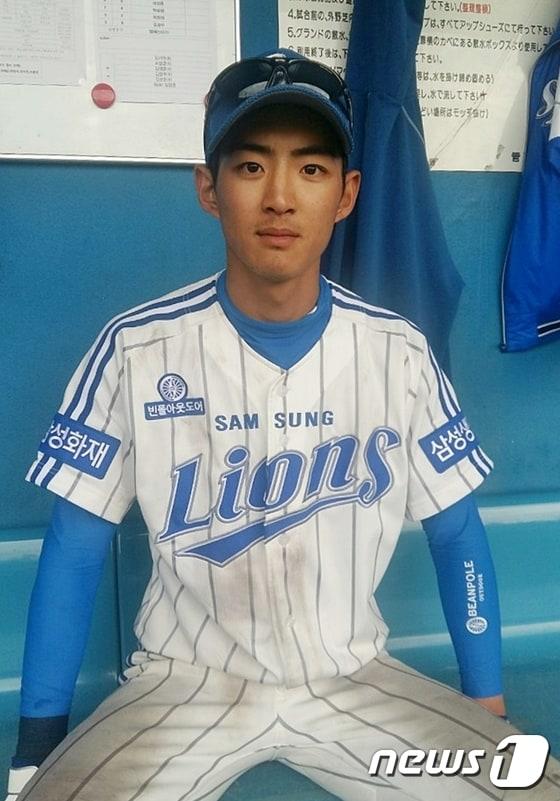본문 이미지 - 즐기면서 스프링캠프를 소화한 삼성 라이온즈 구자욱(23)의 올해 목표는 "아프지 않고 최대한 경기를 많이 나가는 것"이다. ⓒ News1 김지예 기자