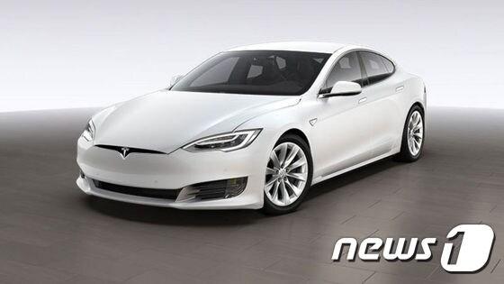 본문 이미지 - 테슬라 신형 '모델S'ⓒ News1