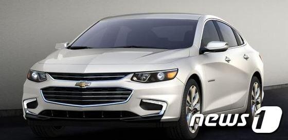 본문 이미지 - 한국지엠이 다음달 국내 출시할 예정인 쉐보레 신형 '말리부' ⓒ News1