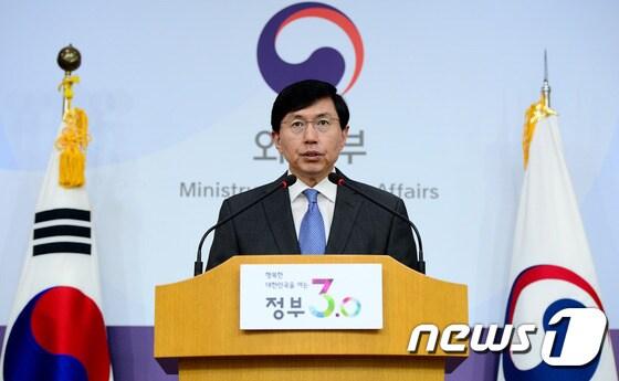 본문 이미지 - 조준혁 외교부 대변인. . 2016.4.15/뉴스1 ⓒ News1 박정호 기자