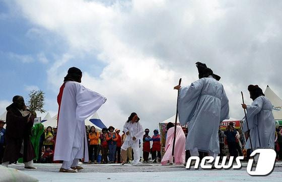 본문 이미지 - .(서정철 작가 제공)2016.5.15/뉴스1 ⓒ News1 이철우 기자