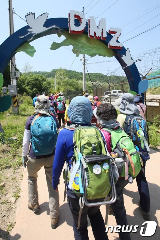 본문 이미지 - 지난해 5월에 개장된  'DMZ 생태평화공원'ⓒ News1 