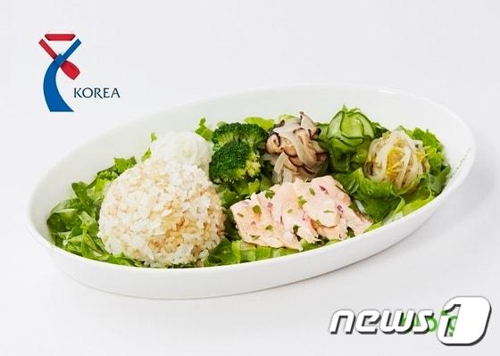 본문 이미지 - 비비고 라이스 연어토핑. (사진제공=CJ푸드빌)ⓒ News1