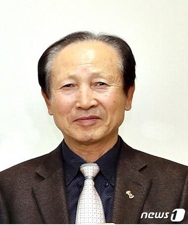 본문 이미지 - 충북  (재)충주시장학회 권용만 이사장.ⓒ News1