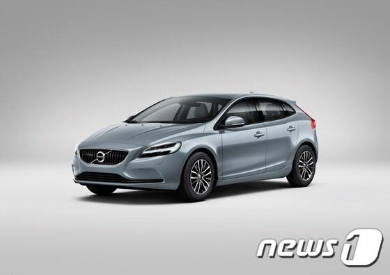 본문 이미지 - 볼보자동차 The New V40ⓒ News1