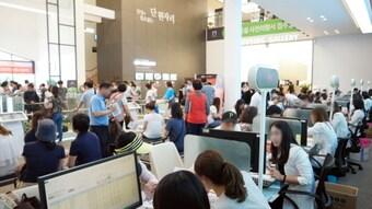 본문 이미지 - 시흥배곧 호반 써밋플레이스 모델하우스 모습 (사진제공: 호반건설) ⓒ News1