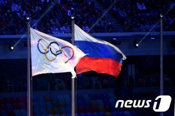 본문 이미지 - 국제올림픽위원회(IOC)가 24일(한국시간) 집행위원회에서 국가적 도핑 파문을 일으킨 러시아의 2016 리우 올림픽 출전을 허용하기로 결정했다. 시간이 흐를 수록 도핑 수법은 점점 다양해지고 있다.ⓒ AFP=News1