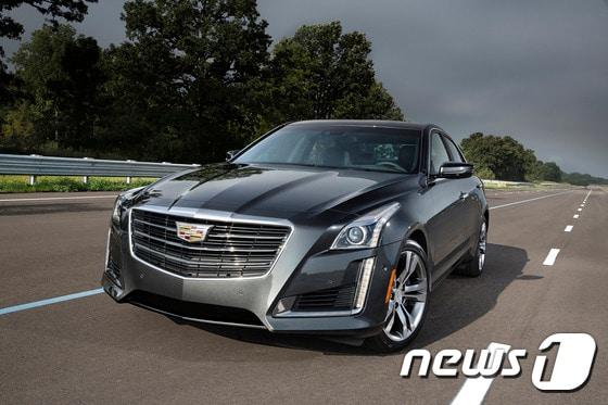 본문 이미지 - 캐딜락 CTSⓒ News1