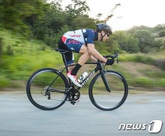 본문 이미지 - ⓒ News1 CJ오쇼핑은 미국 명품 자전거 브랜드 '스페셜라이즈드'의 온라인 브랜드샵을 단독 오픈한다.