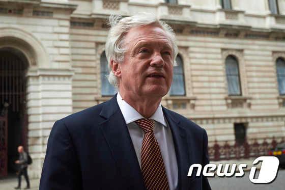 본문 이미지 - 데이비드 데이비스 영국 브렉시트 장관ⓒ AFP=뉴스1