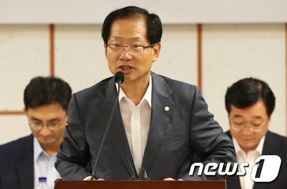 본문 이미지 - 오제세 더불어민주당 의원.  2016.8.10/뉴스1 ⓒ News1 DB