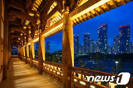 본문 이미지 - 황금연휴에는 한옥호텔에서 보내는 것은 어떨까?(사진제공=경원재 앰배서더 인천)ⓒ News1