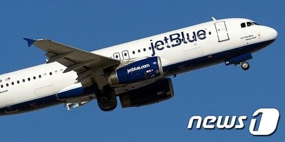 본문 이미지 - 미국 저가항공사 제트블루 여객기. ⓒ 뉴스1