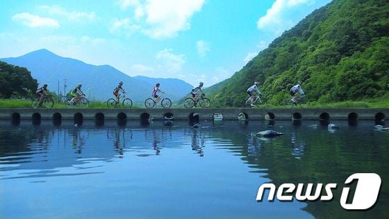 본문 이미지 - 임실군 섬진강 자전거길ⓒ 뉴스1 